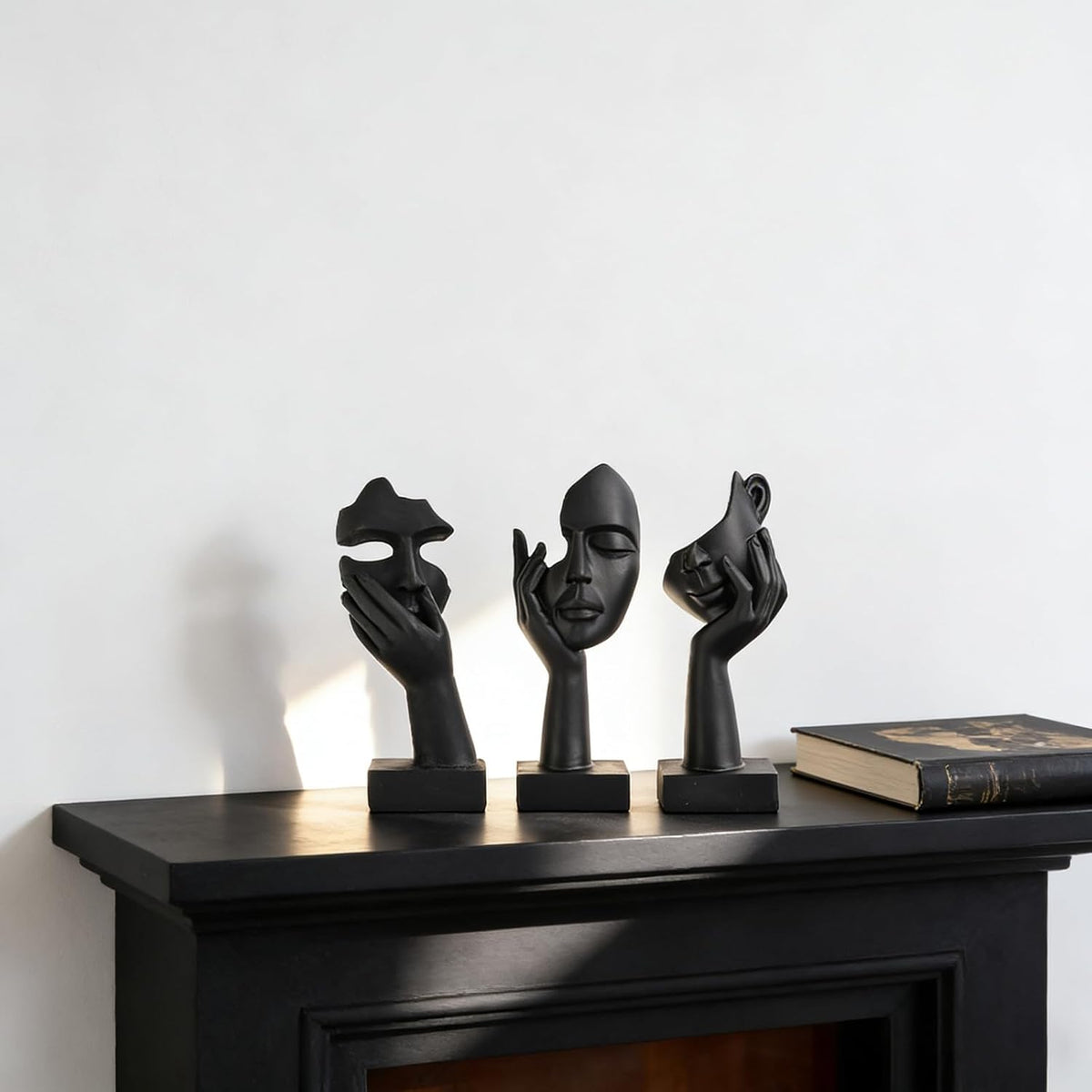 Black Home Decoration Accent Art Woman Face Statue Collectible Statue for Modern Home Living Room Bookshelf Black Desk Decor 3 Piece Set