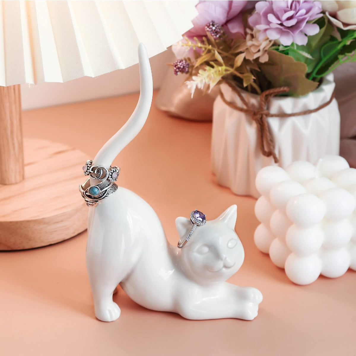 Cat Lovers Gifts for Girl - Cat Ring Holder Wedding Ring Stand, Home Decor | Funny Cat Gift for Mum, Women, Girl, Birthday Christmas Valentines Present, Desktop Organizer for Display Table Bedside