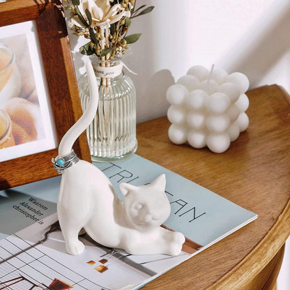 Cat Lovers Gifts for Girl - Cat Ring Holder Wedding Ring Stand, Home Decor | Funny Cat Gift for Mum, Women, Girl, Birthday Christmas Valentines Present, Desktop Organizer for Display Table Bedside